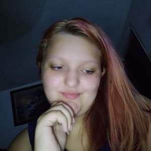 Meet your Posher, Caitlyn